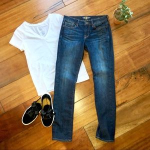 Lucky Brand Sweet ‘N Straight Jeans